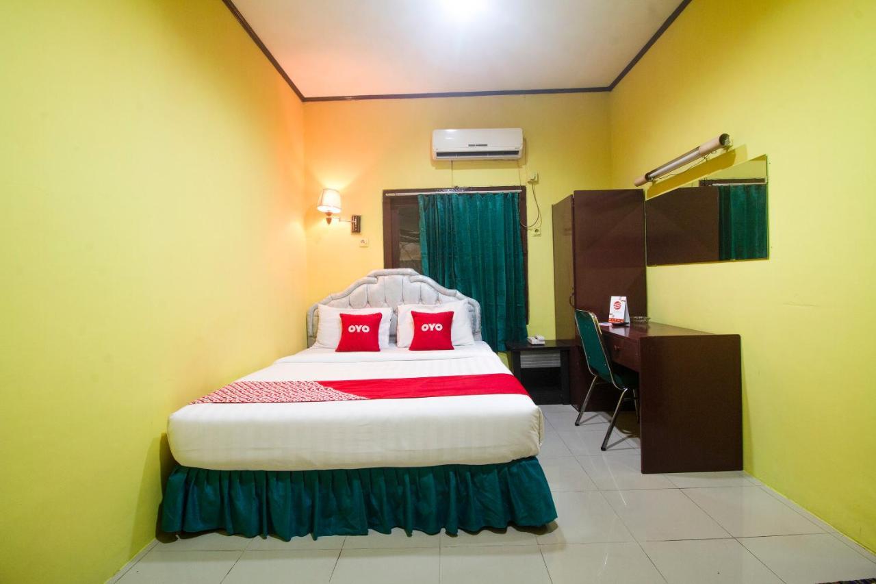 Oyo 3104 Wisata Hotel Ambon Esterno foto